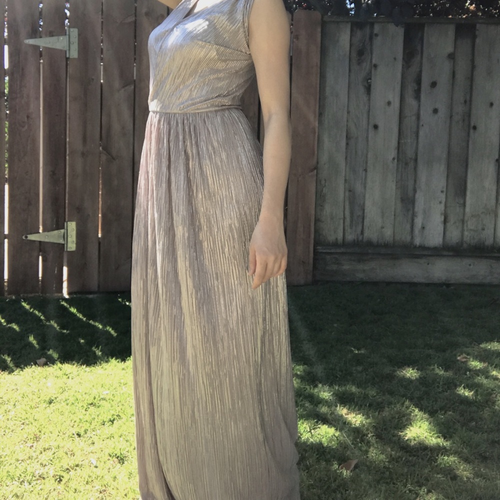Max&Co pristine bright silk fabric dress